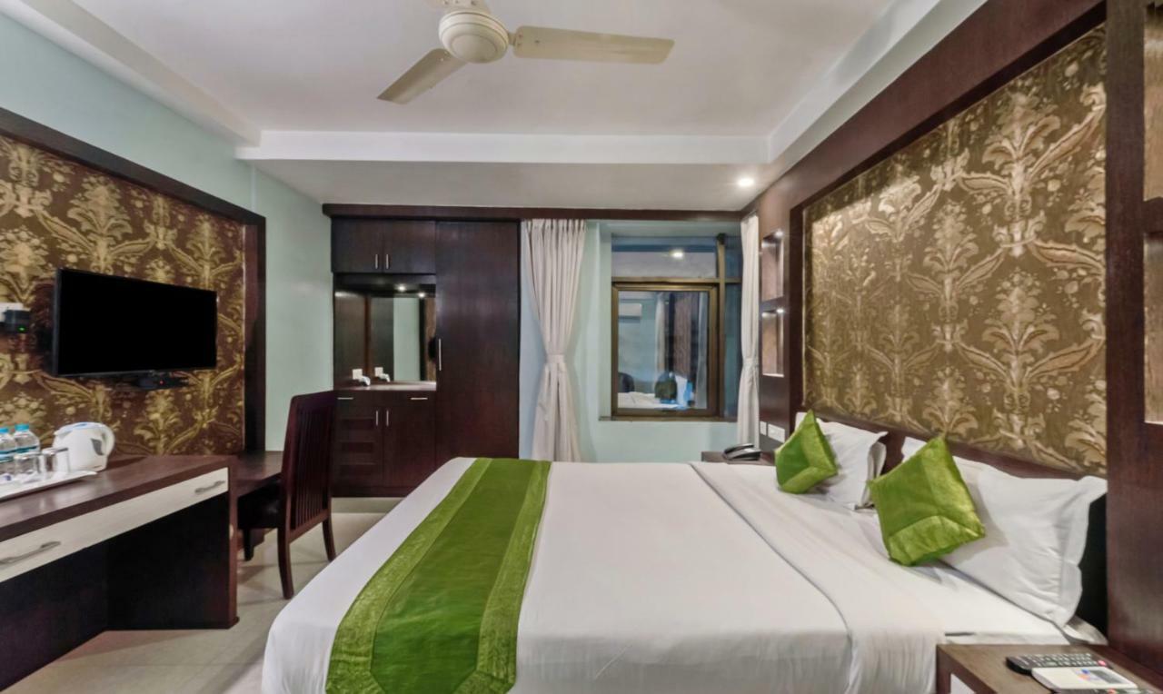 Oyo 3811 Geetanjali Regency Hotel Calcutta Buitenkant foto