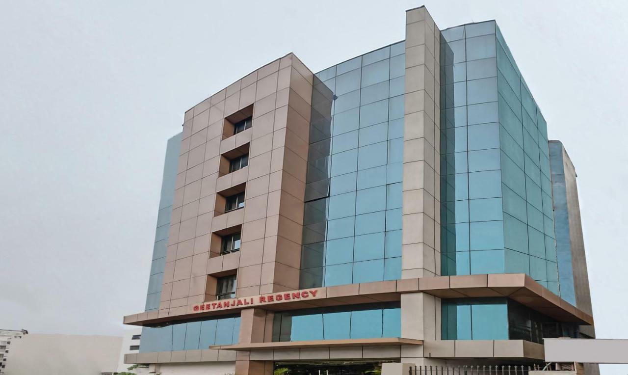 Oyo 3811 Geetanjali Regency Hotel Calcutta Buitenkant foto