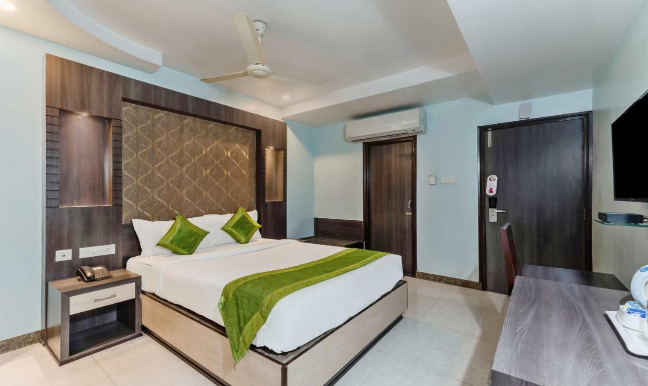 Oyo 3811 Geetanjali Regency Hotel Calcutta Buitenkant foto