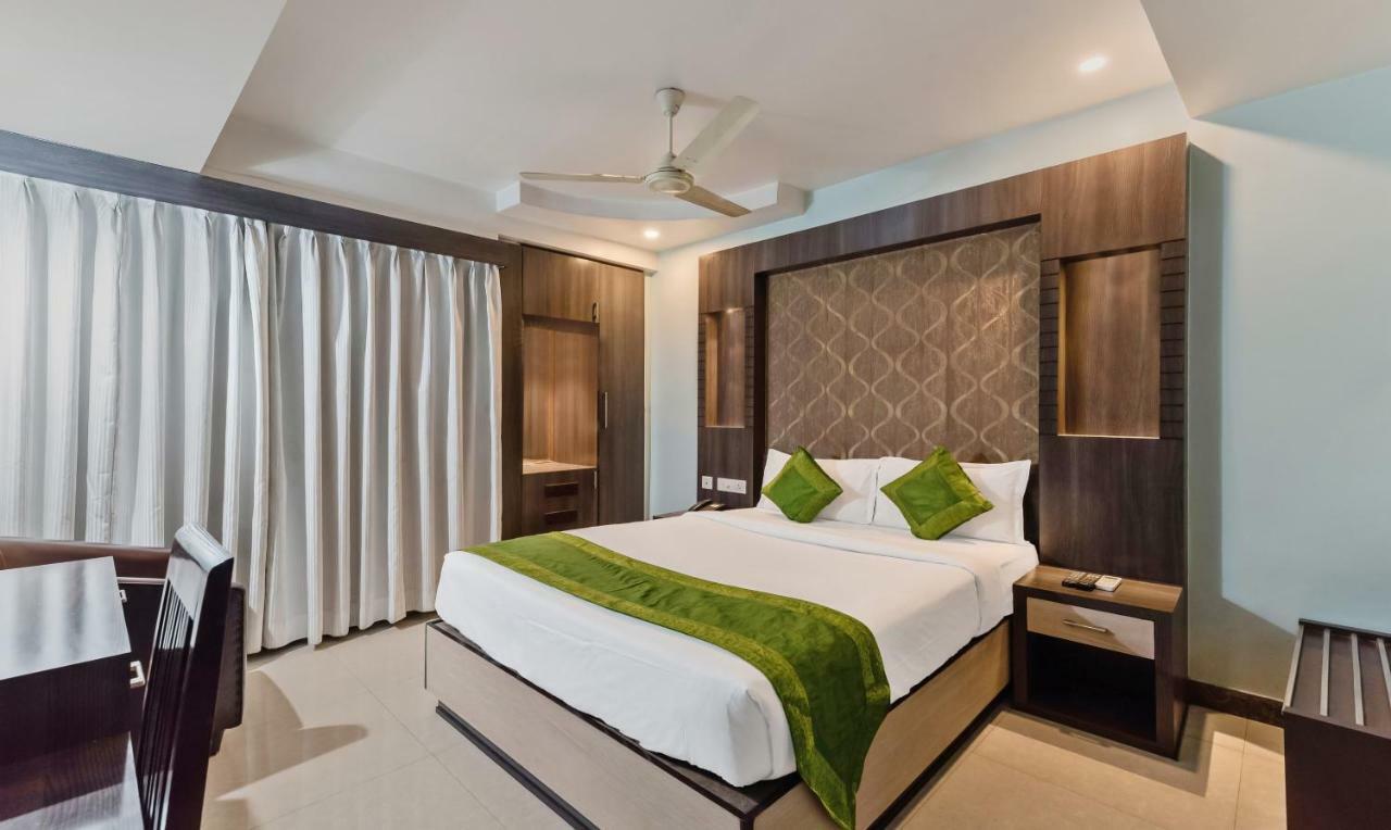 Oyo 3811 Geetanjali Regency Hotel Calcutta Buitenkant foto