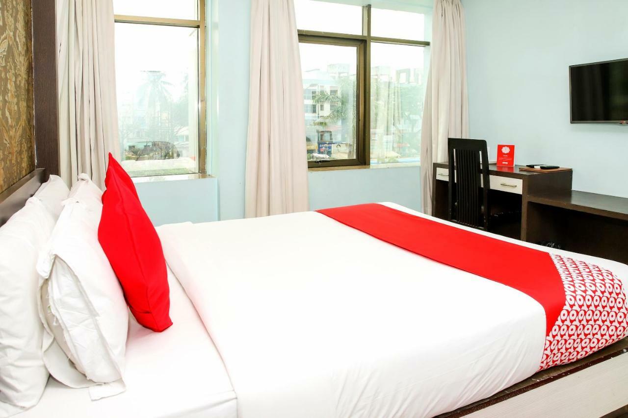Oyo 3811 Geetanjali Regency Hotel Calcutta Buitenkant foto