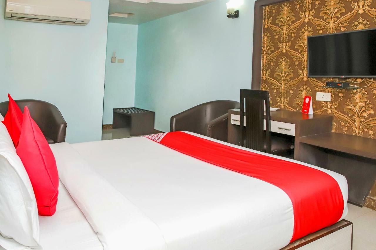 Oyo 3811 Geetanjali Regency Hotel Calcutta Buitenkant foto