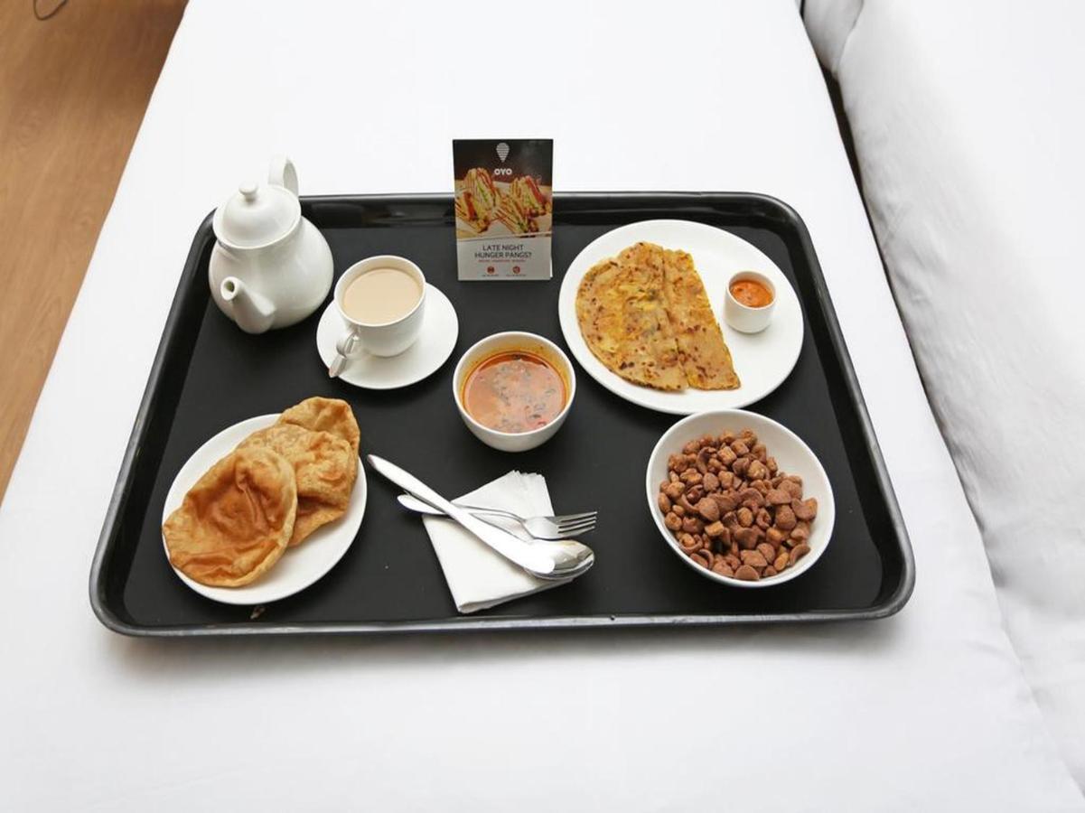 Oyo 3811 Geetanjali Regency Hotel Calcutta Buitenkant foto